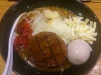 「【限定】カレーラーメン￥830＋味玉（クーポンでサービス）」@麺 たなかの写真