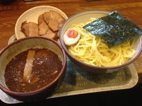 「めん蔵つけ麺（ネギ抜き）＋チャーシュー、750円＋250円」@らーめん専門店 激アツ! めん蔵の写真