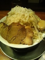 「小ラーメン豚増し背アブラマシ」@製麺所 豚とこむぎの写真