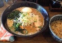 「味玉ぶった＋炊き込みごはん（￥830＋サービス）」@豚骨ラーメン ぶったの写真