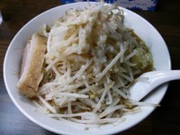 「ラーメン　ニンニクヤサイアブラ　680円」@無頼庵の写真