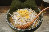 「みそこってりらーめん 750円　ビール350円」@らーめんダイニング ど・みそ 京橋本店の写真