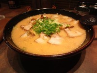 「みそチャーシューらーめん（大盛り）」@にんにくラーメン幸ちゃん 東三国店の写真