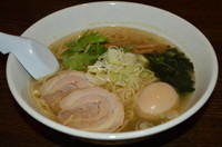 「塩らーめん(150g)クーポンで味玉トッピング 650円」@ラーメンわをんの写真