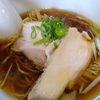 「会津地鶏の醤油ラーメン（改）700円＠麺 やまらあ」@ラーメン屋 ガイ・キッチン（仮）の写真
