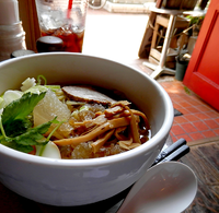 「山形水らーめん＋ドリンク（900円）」@Pour cafeの写真