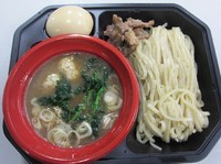 「麺や而今　濃厚魚貝三獣士つけ麺（８５０円）＋トッピング」@大つけ麺博 日本一決定戦2の写真