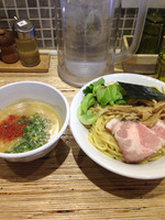 「鶏つけそば」@NOODLE STOCK 鶴おかの写真