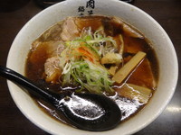 「肉そば(醤油)(700円)」@肉そば総本山 神保町 けいすけの写真