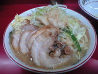 「小豚（750円）」@ラーメン二郎 湘南藤沢店の写真