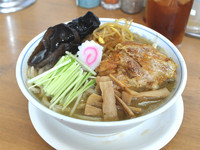 「神無月の一杯　ブタそば　味噌の陣」@MENYA 食い味の道有楽の写真