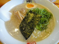 「特醤油・背脂多め」@赤坂屋 高崎中居店の写真