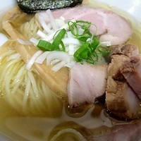 「塩らーめん　750円+チャーシュー切り落とし」@らーめん えんやの写真