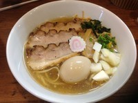 「【期間限定】特製煮干し醤油らーめん　950円」@麺処 びぎ屋の写真
