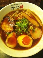 「醤油らーめん　淡成（味玉トッピング）」@紀州和歌山ラーメン まっち棒 千種店の写真