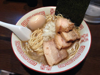 「中華そば＋味玉＋豚増し＋和えダマ」@中華ソバ 伊吹の写真