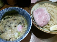 「[10月30日限定]濃厚鶏白湯つけめん　800円」@俺の麺 春道の写真
