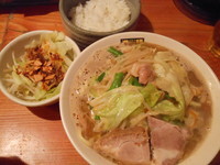 「ランチセットB（濃菜麺<鶏肉とシシトウ>＋ミニカラベジ）」@濃菜麺 井の庄の写真
