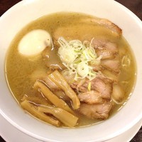 「なるとやらーめん（￥900）」@ラーメン専門店 なるとやの写真