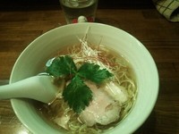 「季節のラーメン（塩・松茸）」@らーめん かねかつの写真