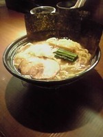 「らーめん　大盛　680円」@麺家 ぶらいとんの写真