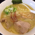 濃厚鶏白湯ラーメン