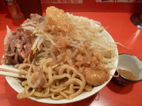 「小豚そば（680円）+魚粉（20円）」@ひたちなか大盛軒の写真