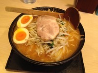「濃厚味噌ラーメン（￥680）」@らーめん道進の写真