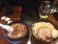 「つけ麺大盛り800円、味玉50円、炙りチャーシュー100円」@中華そば ことぶきやの写真