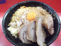 「まぜそば+豚マシ2枚(900円)」@麺屋 桐龍の写真