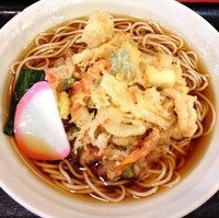 「かき揚げ（￥350）」@小諸そば 芝大門店の写真