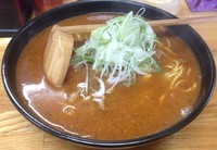 「赤味噌のやや辛らーめん(限定)＋ライス(740円＋150円)」@麺処福吉ATSUSHIの写真