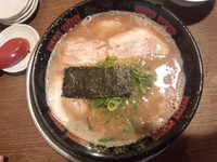 「Ｗスープラーメン」@無鉄砲 大阪店の写真