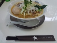 「味玉スペシャル（大盛）」@ラーメン専科 竹末食堂の写真