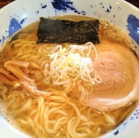 「九十九里煮干しらーめん 塩 650円」@東京背脂 銀の豚の写真