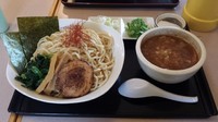 「1日限定10食 赤つけ麺大盛り」@朝日屋の写真