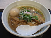 「特製中華そば」@つけめんTETSU ららぽーと豊洲マリーナキッチン店の写真