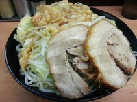 「まぜそば（全増し）￥800」@魔人豚の写真