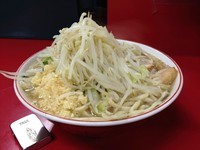 「ラーメン 豚2枚」@ラーメン二郎 湘南藤沢店の写真