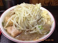 「小ブタ700円」@やらかし亭の写真