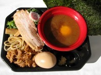 「【第三陣】肉玉つけ麺(前売800円)＋お得盛り(300円)」@大つけ麺博 日本一決定戦2の写真