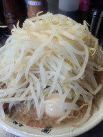 「らーめん小（野菜増し）650円＋味玉（スタンプ）」@らーめん大 竹ノ塚店の写真