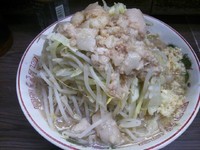 「小ラーメン　全マシ　６５０円」@ラーメン二郎 横浜関内店の写真