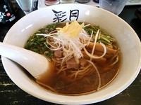 「和風ゆず醤油らーめん680円＋ビール＋冷酒」@麺屋彩月の写真