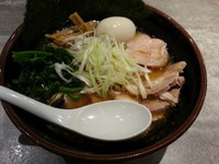 「特製中華そば(中盛・180g)900円」@麺処 湊生の写真