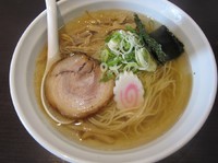 「塩らぁめん（６５０円）」@スタミナラーメン 馬しゃ屋の写真