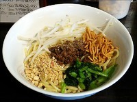 「汁なし担々麺￥８８０」@自家製麺ほうきぼし 神田店の写真