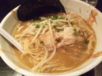 「國ラーメン ￥750」@麺屋 國の写真