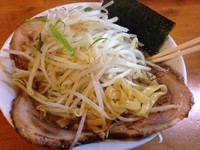 「醤油チャーシュー麺(太麺) ¥880」@麺の蔵の写真