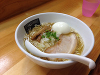 「煮干しそば（白）730円、味玉100円、和え玉150円」@煮干中華ソバ イチカワの写真